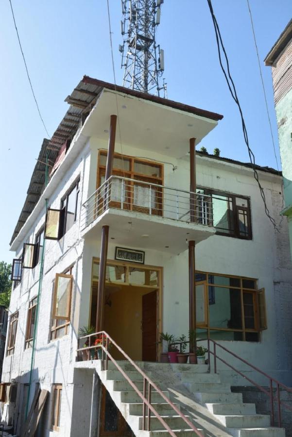 Nice One Palace Srinagar  Luaran gambar